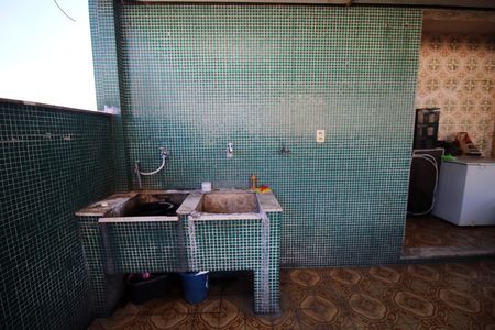 Apartamento à venda com 180m², 3 quartos e 1 vagaÁrea de Serviço