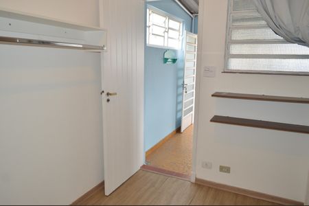 Casa à venda com 220m², 4 quartos e 2 vagasQuarto edícula