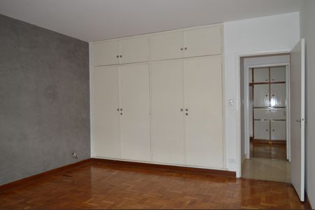 Casa à venda com 220m², 4 quartos e 2 vagasQuarto 1