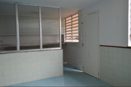 Casa à venda com 220m², 4 quartos e 2 vagasCozinha