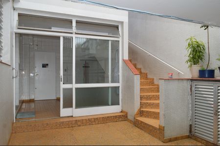 Casa à venda com 220m², 4 quartos e 2 vagasQuintal