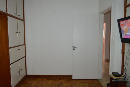 Casa à venda com 220m², 4 quartos e 2 vagasQuarto 2