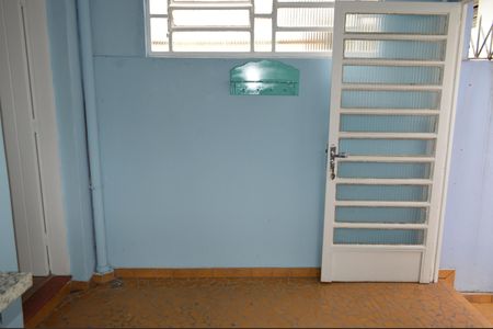 Casa à venda com 220m², 4 quartos e 2 vagasEdícula