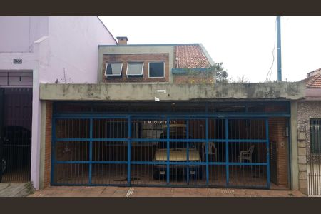 Casa à venda com 220m², 3 quartos e 3 vagas