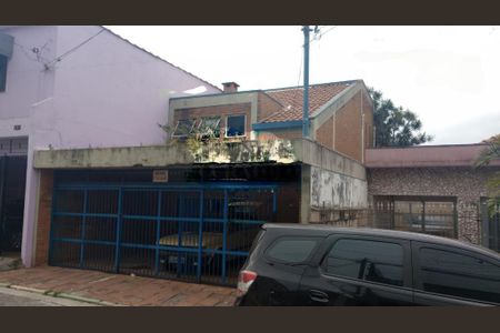 Casa à venda com 220m², 3 quartos e 3 vagas