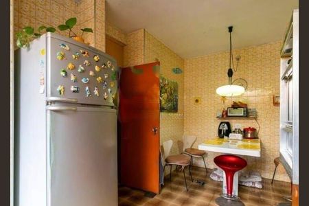 Casa à venda com 220m², 3 quartos e 3 vagas