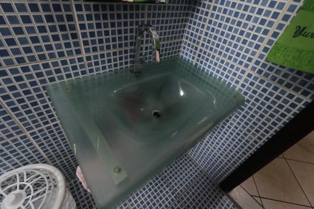 Casa à venda com 235m², 4 quartos e 6 vagasCasa 1 - Banheiro da Suíte 2