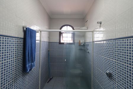 Casa à venda com 235m², 4 quartos e 6 vagasCasa 1 - Banheiro da Suíte 2