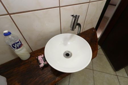 Casa à venda com 235m², 4 quartos e 6 vagasCasa 1 - Lavabo