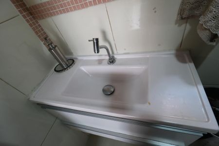 Casa à venda com 235m², 4 quartos e 6 vagasCasa 2 - Banheiro