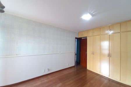 Casa à venda com 250m², 3 quartos e 3 vagasQuarto 1