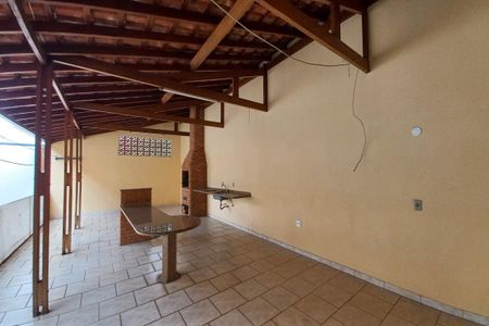 Casa à venda com 250m², 3 quartos e 3 vagasÁrea comum - Churrasqueira