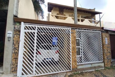 Casa à venda com 250m², 3 quartos e 3 vagasFachada do Prédio