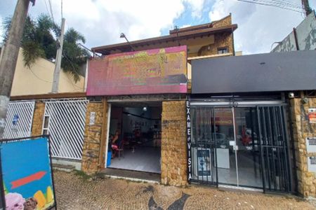 Casa à venda com 250m², 3 quartos e 3 vagasFachada do Prédio