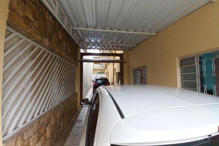 Casa à venda com 250m², 3 quartos e 3 vagasGaragem
