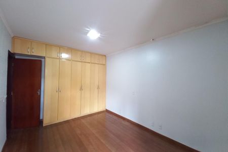 Casa à venda com 250m², 3 quartos e 3 vagasQuarto 1