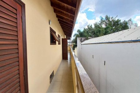 Casa à venda com 250m², 3 quartos e 3 vagasVaranda da Suíte