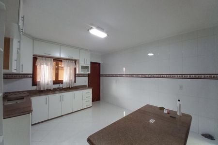 Casa à venda com 250m², 3 quartos e 3 vagasCozinha