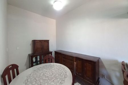 Casa à venda com 81m², 2 quartos e 5 vagas Casa à venda com 81m², 2 quartos e 5 vagasCopa