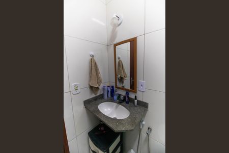 Casa à venda com 200m², 3 quartos e 4 vagasBanheiro Social