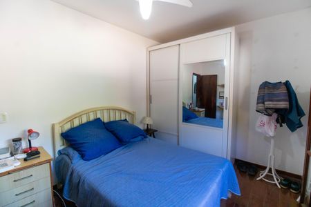 Casa à venda com 200m², 3 quartos e 4 vagasQuarto 1