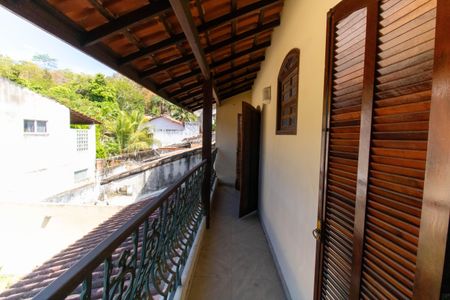 Casa à venda com 200m², 3 quartos e 4 vagasVaranda do Quarto 2