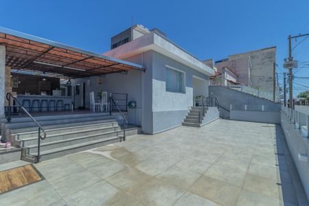 Casa à venda com 178m², 3 quartos e 2 vagasÁrea comum