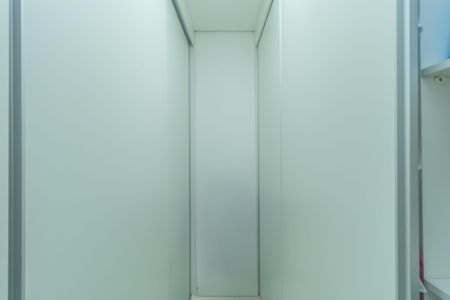 Casa à venda com 178m², 3 quartos e 2 vagasBanheiro