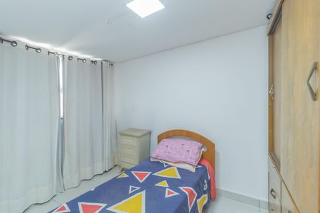 Casa à venda com 178m², 3 quartos e 2 vagasQuarto 3