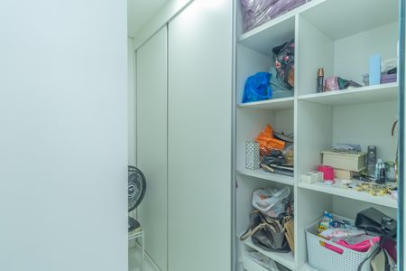Casa à venda com 178m², 3 quartos e 2 vagasCloset do quarto 1