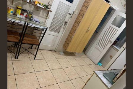 Apartamento à venda com 90m², 2 quartos e sem vaga