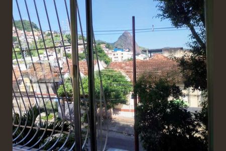 Apartamento à venda com 65m², 2 quartos e sem vaga