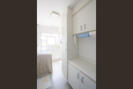 Apartamento para alugar com 102m², 3 quartos e 2 vagas Apartamento para alugar com 102m², 3 quartos e 2 vagasÁrea de Serviço