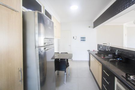 Apartamento para alugar com 102m², 3 quartos e 2 vagas Apartamento para alugar com 102m², 3 quartos e 2 vagasCozinha