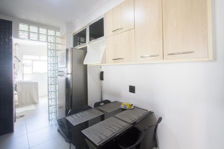 Apartamento para alugar com 102m², 3 quartos e 2 vagas Apartamento para alugar com 102m², 3 quartos e 2 vagasCozinha