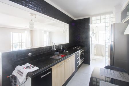 Apartamento para alugar com 102m², 3 quartos e 2 vagas Apartamento para alugar com 102m², 3 quartos e 2 vagasCozinha