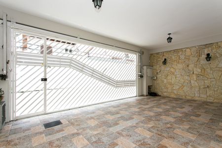 Casa à venda com 260m², 5 quartos e 2 vagasGaragem