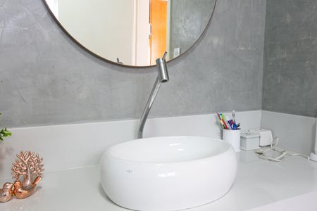 Casa à venda com 260m², 5 quartos e 2 vagasBanheiro da Suíte