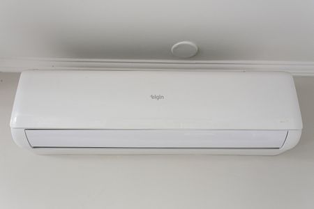 Casa à venda com 260m², 5 quartos e 2 vagasEspaço Gourmet - Ar Condicionado