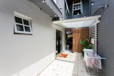 Casa à venda com 260m², 5 quartos e 2 vagasQuintal