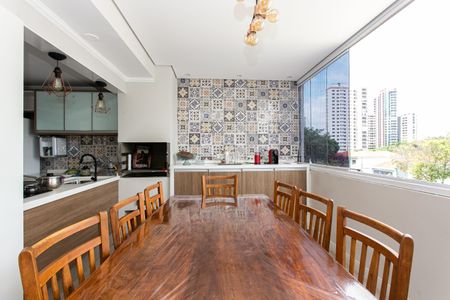 Casa à venda com 260m², 5 quartos e 2 vagasEspaço Gourmet