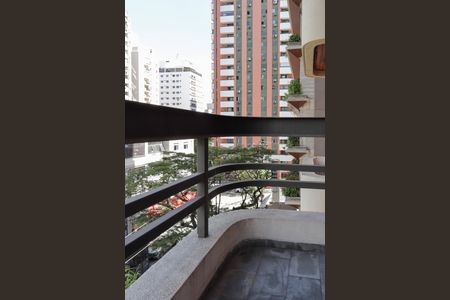 Apartamento para alugar com 47m², 1 quarto e 1 vaga Apartamento para alugar com 47m², 1 quarto e 1 vagaVaranda