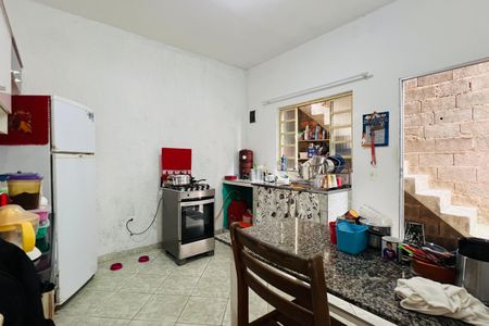 Casa à venda com 120m², 3 quartos e 2 vagasCozinha