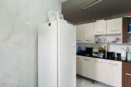Casa à venda com 120m², 3 quartos e 2 vagasKitnet