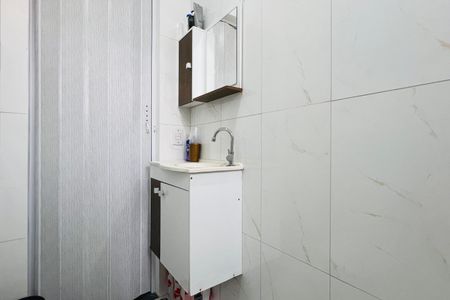 Casa à venda com 120m², 3 quartos e 2 vagasBanheiro 2