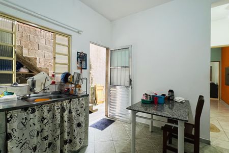 Casa à venda com 120m², 3 quartos e 2 vagasCozinha