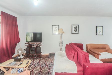 Casa à venda com 428m², 4 quartos e 2 vagasSala