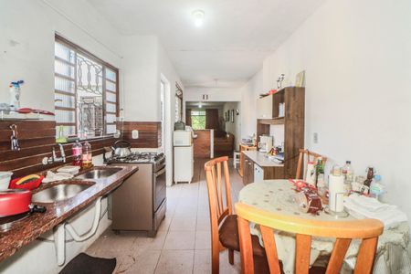 Casa à venda com 428m², 4 quartos e 2 vagasCozinha