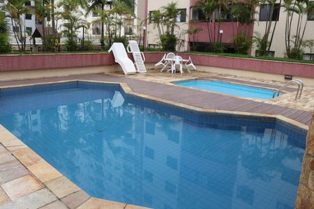 Apartamento à venda com 85m², 3 quartos e 2 vagasÁrea comum - Piscina