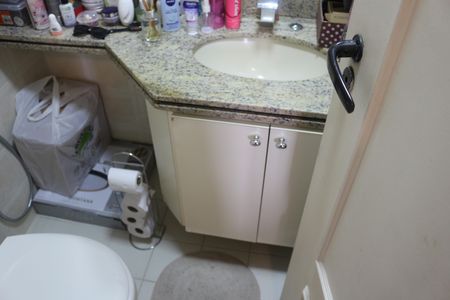 Apartamento à venda com 85m², 3 quartos e 2 vagasBanheiro da Suíte 1